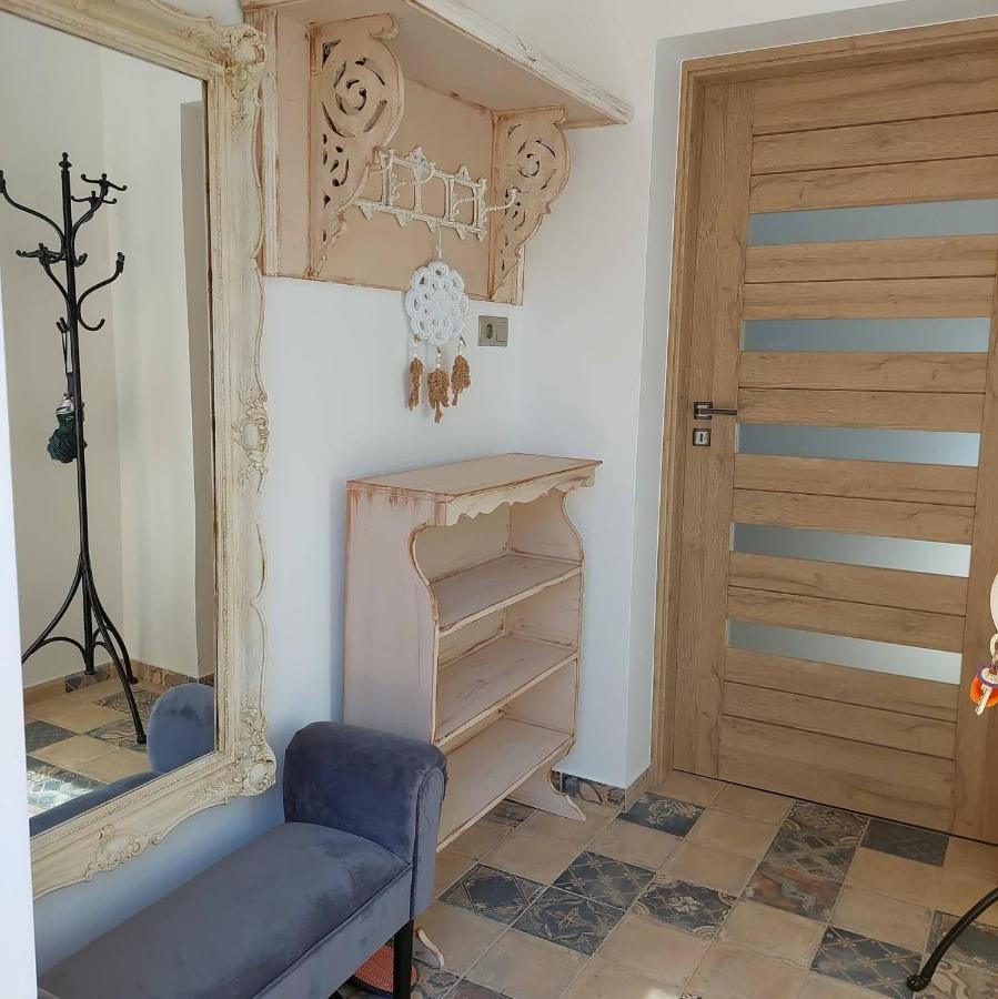 Dr Becsey Luxury Apartman Bekescsaba Eksteriør billede
